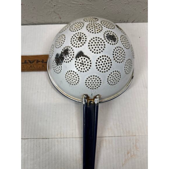 Vintage Enamelware Blue White Strainer Colander Sieve Graniteware - Picture 3 of 4
